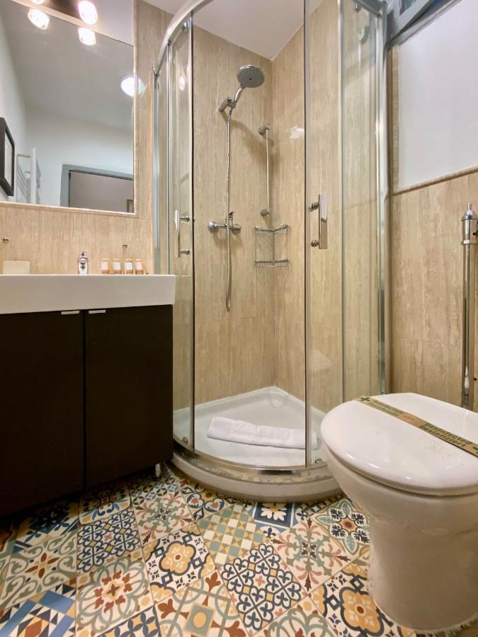 Charming Malasana Gallery Madrid - Estancias Temporales Экстерьер фото
